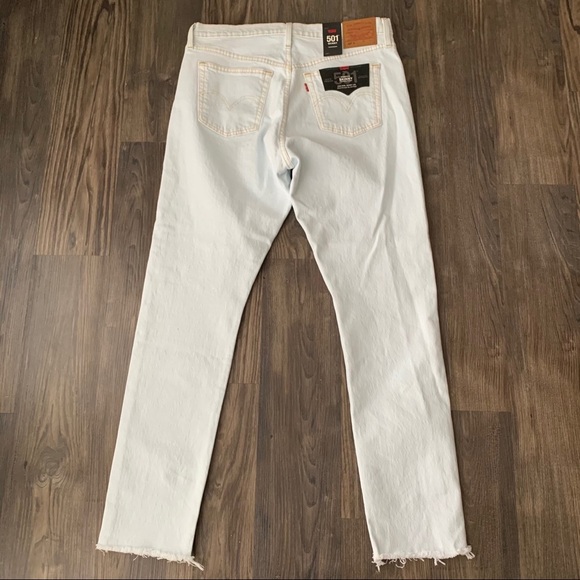 Levi's NEW 501 High Waist Skinny Light Wash Raw Hem Jeans - Picture 4 of 16